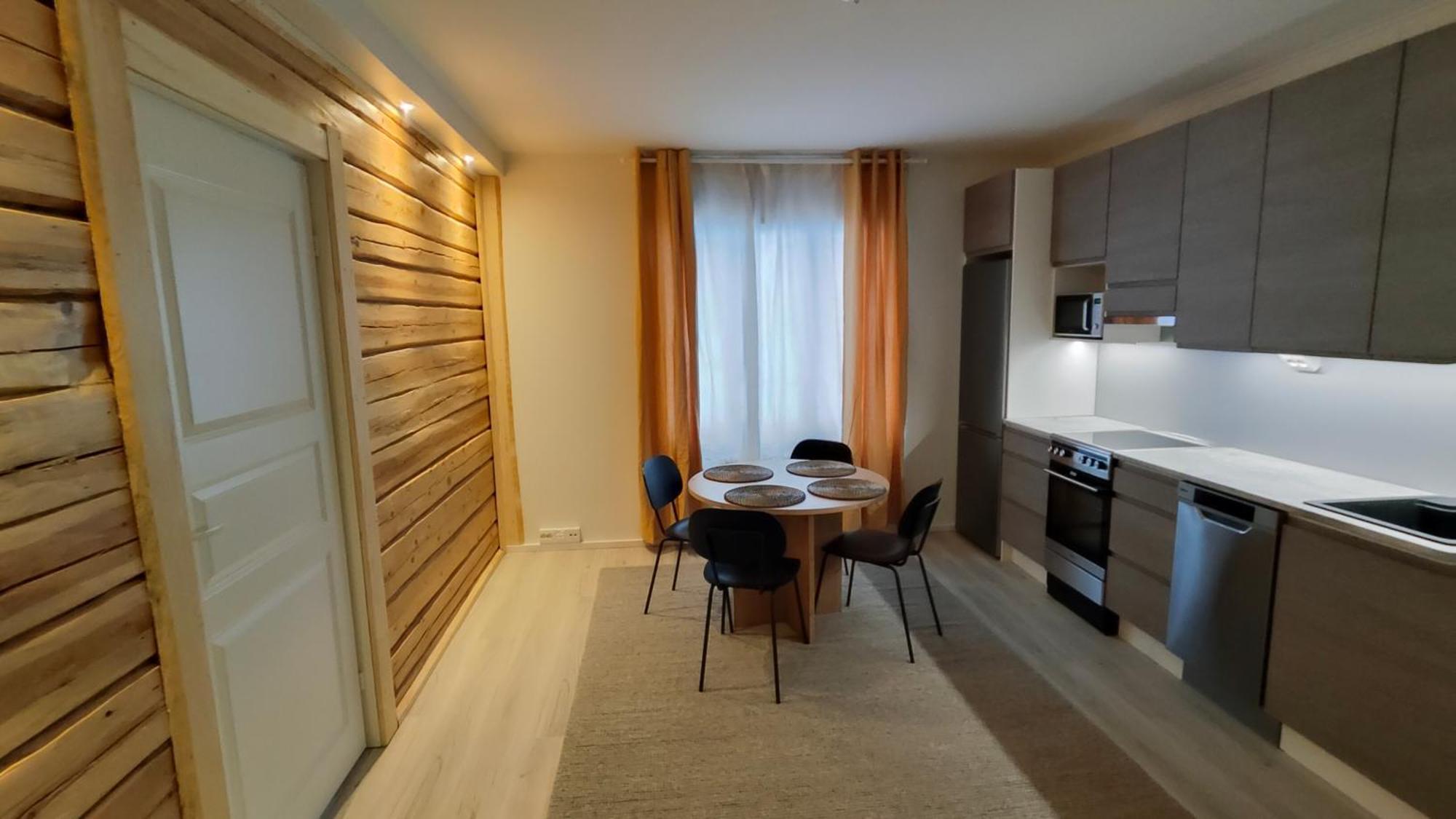 Royal Reindeer Lakeside Apartments โรวานิเอมิ ภายนอก รูปภาพ